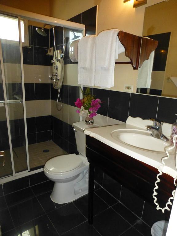 Guest House Villa Mishkan Runaway Bay Cameră foto
